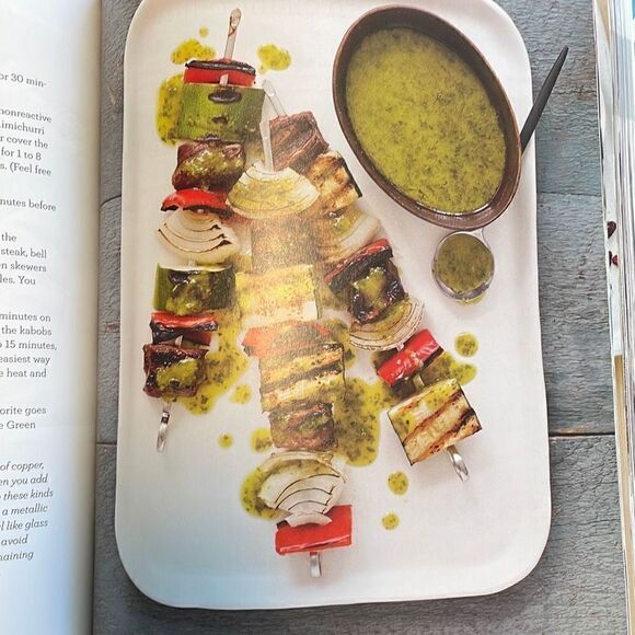 The Whole 30 The 30 Day Guide to Total Health and Food Freedom - Picture 5 of 13